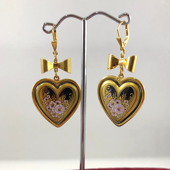 Vintage Michaela Frey Enamel Floral Heart Earrings - Picture 6 of 6